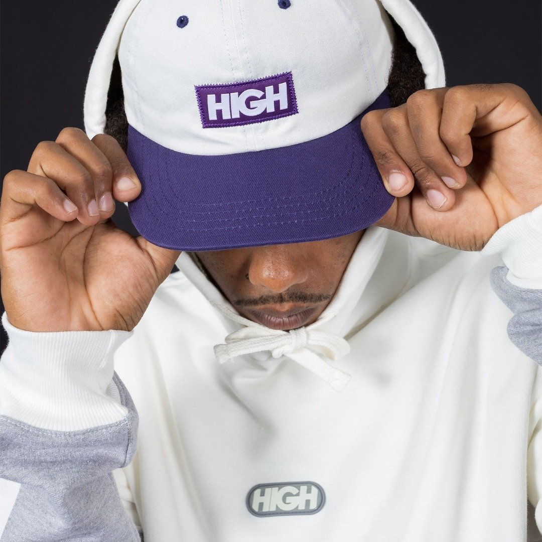 Boné High Company - 6 Panel Logo - Branco / Roxo - Adiante Skate Shop