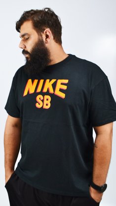 Camiseta Nike SB Mercado Preto