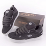 Tênis Drop Dead Ninety Preto/Branco